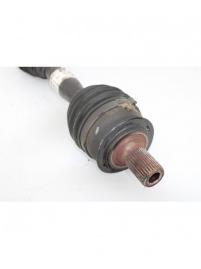 Transmision delantera izquierda MERCEDES-BENZ CLASE CLA CLA 180 2015