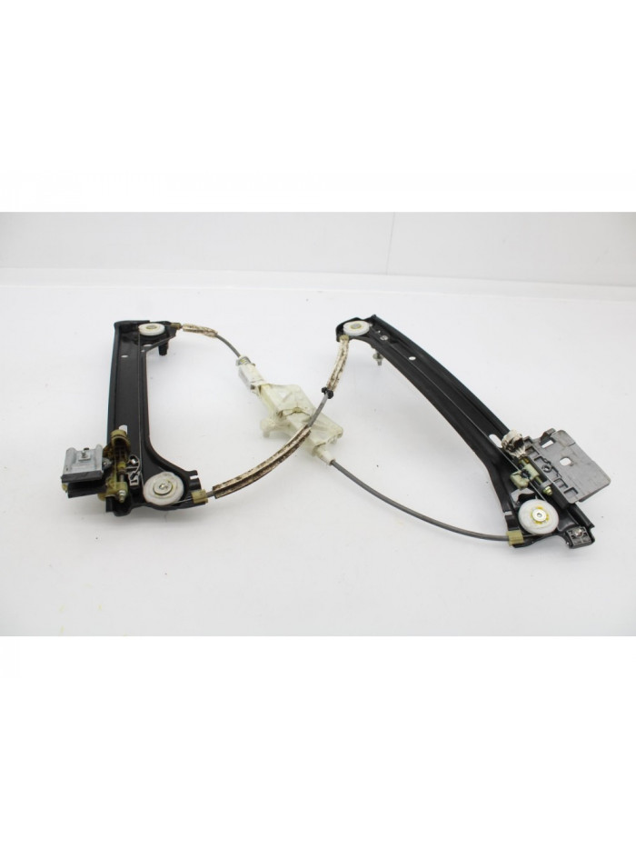 Recambio de elevalunas delantero derecho para mercedes-benz clase cla (w117) cla 180 (117.342) referencia OEM IAM 3816D.D.