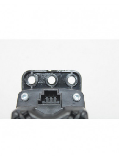 Recambio de mando sistema gps para mercedes-benz clase cla (w117) cla 180 (117.342) referencia OEM IAM A2469005615