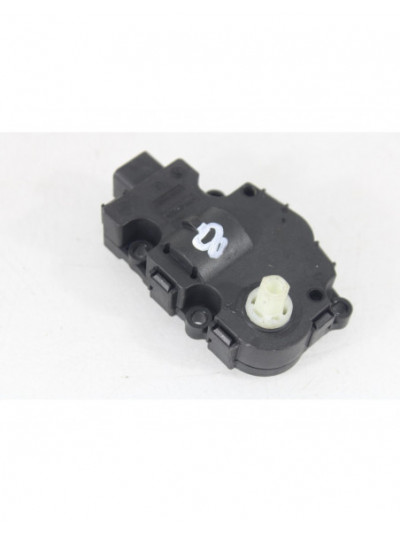 Motor apertura trampillas climatizador AUDI A4 BER. Básico 2008