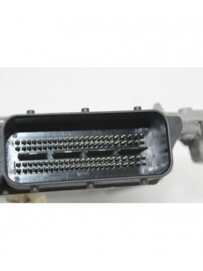 Recambio de centralita motor uce para mercedes-benz clase cla (w117) cla 180 (117.342) referencia OEM IAM A2709002100