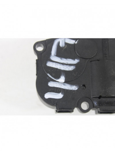 Motor apertura trampillas climatizador AUDI A4 BER. Básico 2008