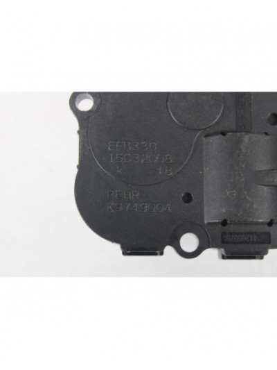 Motor apertura trampillas climatizador AUDI A4 BER. Básico 2008