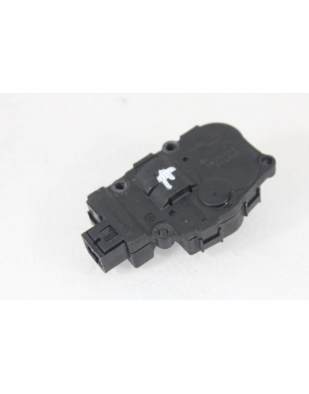 Motor apertura trampillas climatizador AUDI A4 BER. Básico 2008