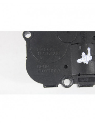 Motor apertura trampillas climatizador AUDI A4 BER. Básico 2008