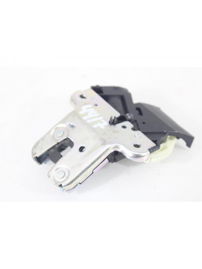 Recambio de cerradura maletero / porton para audi a4 ber. (b8) básico referencia OEM IAM 4F5827505D