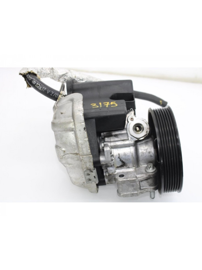 Bomba dirección MERCEDES-BENZ CLASE CLC  CLC 180 Compressor 2009