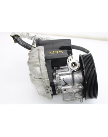 Bomba dirección MERCEDES-BENZ CLASE CLC  CLC 180 Compressor 2009