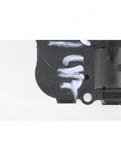 Motor apertura trampillas climatizador AUDI A4 BER. Básico 2008