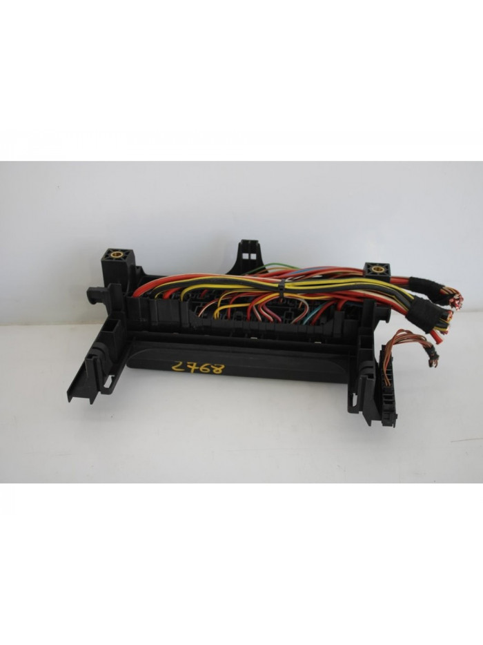 Recambio de caja reles / fusibles para mercedes-benz clase b (w245) 180 cdi (245.207) referencia OEM IAM A1695450001