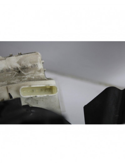 Recambio de cerradura puerta delantera derecha para mercedes-benz clase b (w245) 180 cdi (245.207) referencia OEM IAM A16876038