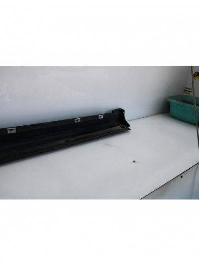 Recambio de faldon lateral izquierdo para mercedes-benz clase b (w245) 180 cdi (245.207) referencia OEM IAM A1696102108