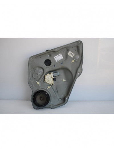 Recambio de elevalunas trasero derecho para mercedes-benz clase b (w245) 180 cdi (245.207) referencia OEM IAM A1697301679