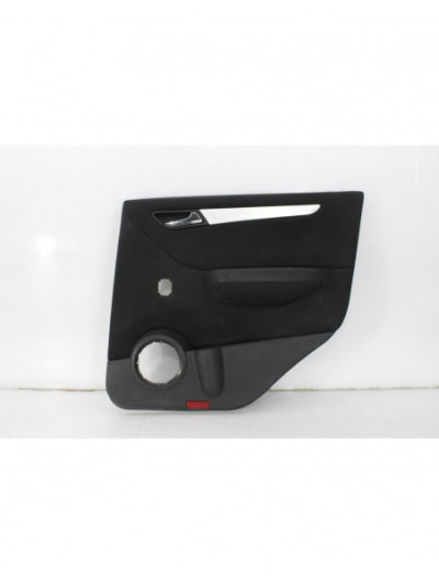 Recambio de guarnecido puerta trasera derecha para mercedes-benz clase b (w245) 200 cdi (245.208) referencia OEM IAM T245445008