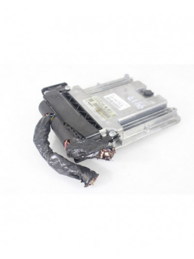 Recambio de centralita motor uce para audi a4 ber. (b8) básico referencia OEM IAM 03L906022B