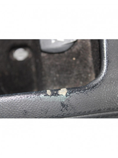 Recambio de guantera central para mercedes-benz clase cls (w219) 320 cdi (219.322) referencia OEM IAM A2198600030