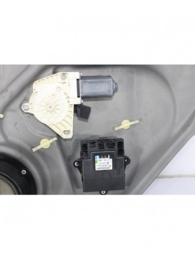 Recambio de elevalunas trasero derecho para mercedes-benz clase b (w245) 200 cdi (245.208) referencia OEM IAM A1697301679