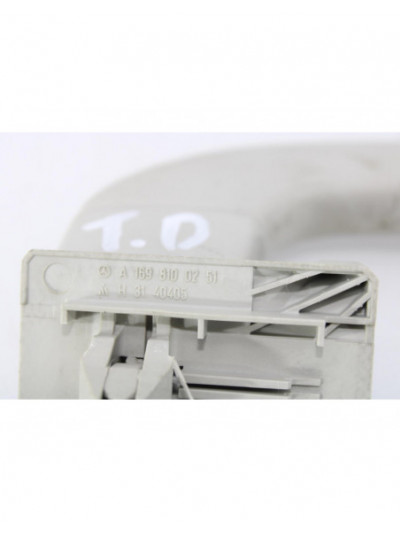 Recambio de asidero trasero derecho para mercedes-benz clase b (w245) 200 cdi (245.208) referencia OEM IAM A1698100251