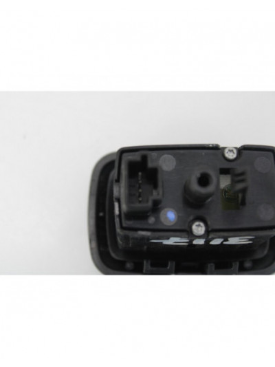 Mando elevalunas trasero derecho MERCEDES-BENZ CLASE B 200 CDI 2005