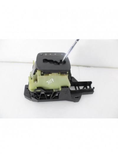 Palanca cambio MERCEDES-BENZ CLASE B 200 CDI 2005