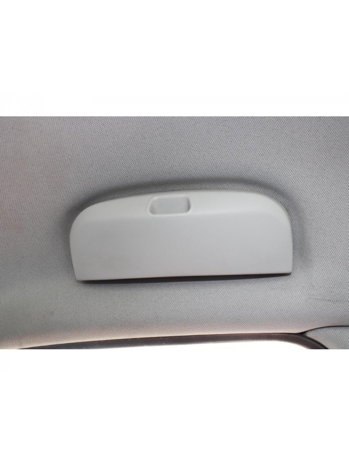 Recambio de asidero delantero derecho para mercedes-benz clase b (w245) 180 cdi (245.207) referencia OEM IAM 1698100041