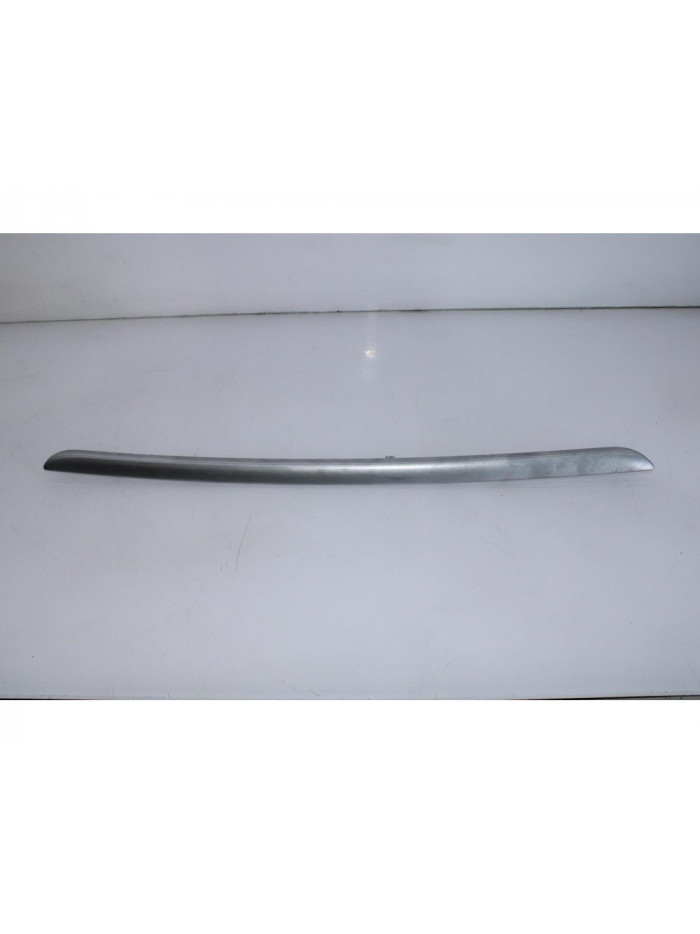 Recambio de moldura interior para mercedes-benz clase m (w164) 420 / 450 cdi (164.128) referencia OEM IAM A1646830270