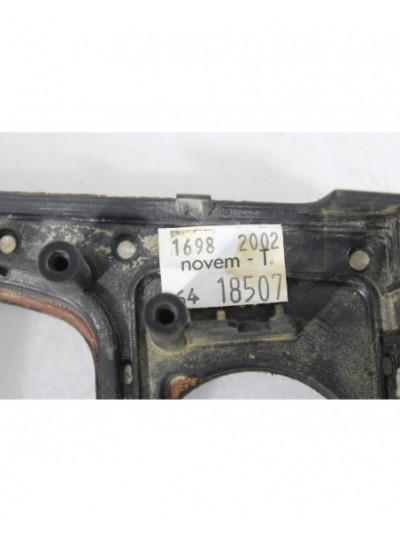 Recambio de moldura interior para mercedes-benz clase m (w164) 420 / 450 cdi (164.128) referencia OEM IAM A1646805317