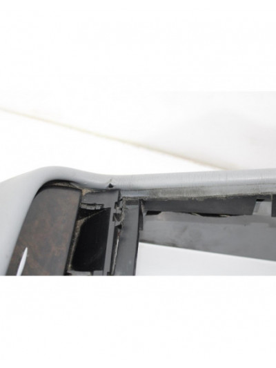 Recambio de consola central para mercedes-benz clase m (w163) 270 cdi final edition (163.113) referencia OEM IAM A1636830875