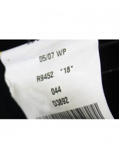 Recambio de consola central para mercedes-benz clase cls (w219) 320 cdi (219.322) referencia OEM IAM A2198600030