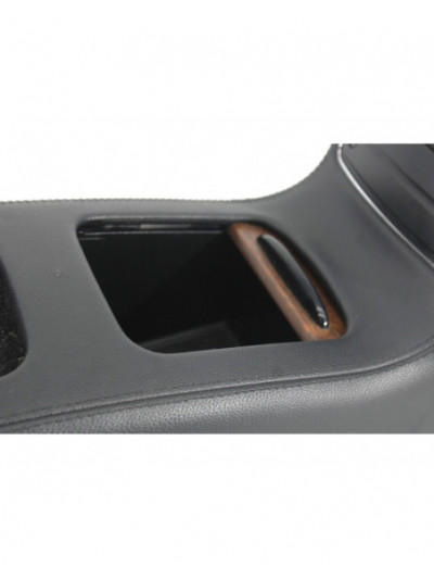 Recambio de consola central para mercedes-benz clase cls (w219) 320 cdi (219.322) referencia OEM IAM A2198600030