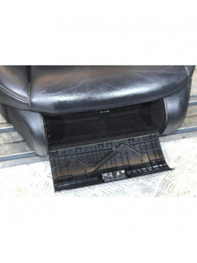 Asiento delantero derecho MERCEDES-BENZ CLASE CLS 320 CDI 2007