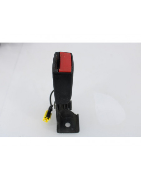 Recambio de anclaje cinturon trasero para mercedes-benz clase b (w246) b 180 cdi (246.212) referencia OEM IAM A2468603169