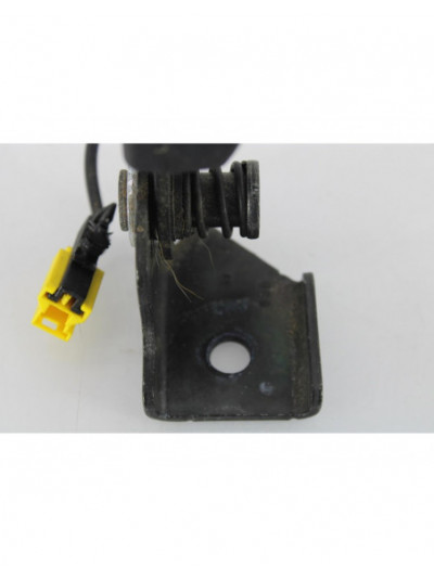 Recambio de anclaje cinturon trasero para mercedes-benz clase b (w246) b 180 cdi (246.212) referencia OEM IAM A2468603169