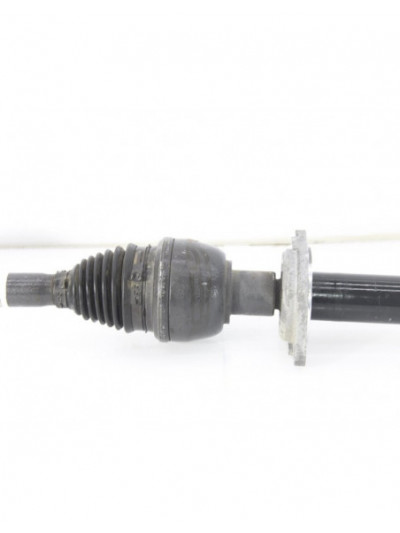 Transmision delantera derecha MERCEDES-BENZ CLASE B B 180 CDI 2014