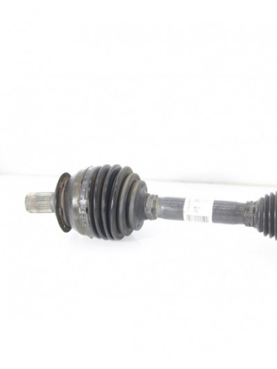 Transmision delantera derecha MERCEDES-BENZ CLASE B B 180 CDI 2014