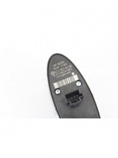 Recambio de mando elevalunas delantero derecho para mercedes-benz clase cls (w219) 320 cdi (219.322) referencia OEM IAM A2118219