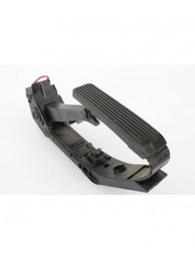 Recambio de potenciometro pedal para mercedes-benz clase cls (w219) 320 / 350 cdi grand edition (219.322) referencia OEM IAM A21