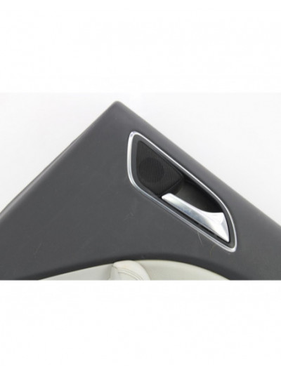 Guarnecido puerta trasera derecha MERCEDES-BENZ CLASE B B 180 CDI 2014