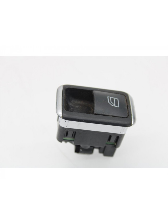 Mando elevalunas delantero derecho MERCEDES-BENZ CLASE B B 180 CDI 2014
