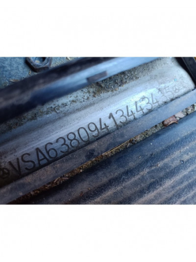 mercedes-benz vito (w638) caja cerrada del año 1950