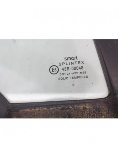 Recambio de luna custodia delantera derecha para micro compact car smart referencia OEM IAM 0000558