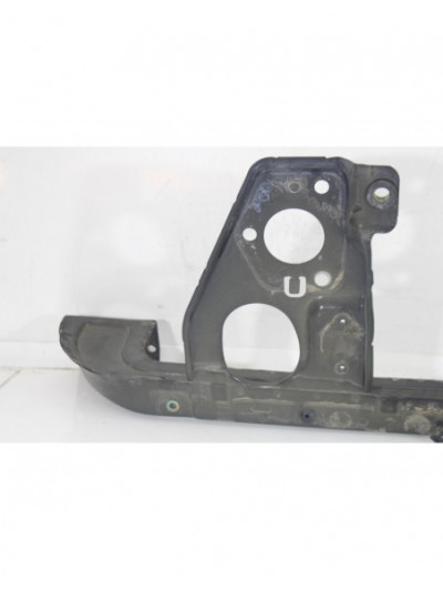 Recambio de traviesa inferior delantera para micro compact car smart referencia OEM IAM 0402090478