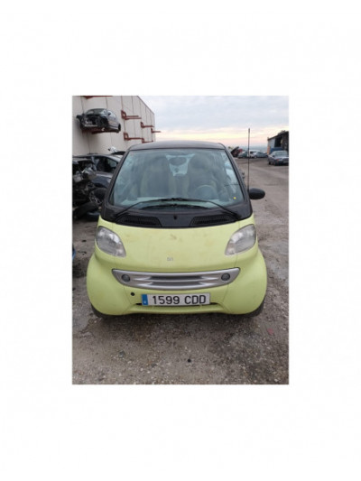 micro compact car smart del año 2003