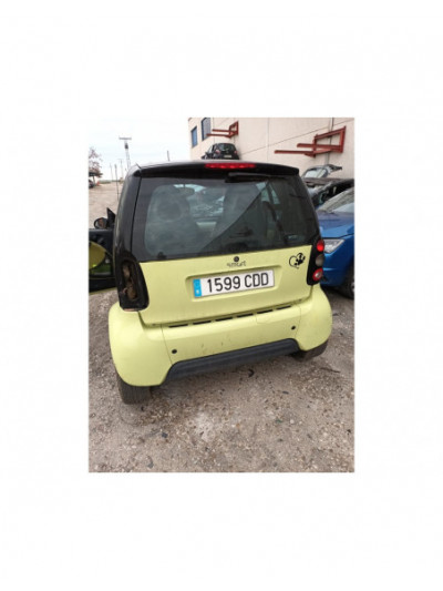 micro compact car smart del año 2003