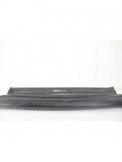 Faldón lateral derecho MINI R56 One D 2013