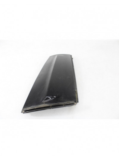 Recambio de molduras traseras para mini r56 one d referencia OEM IAM 7146102