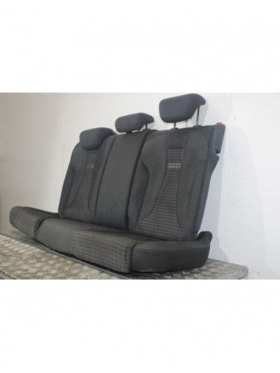 Recambio de asientos traseros para audi a3 (8v) ambiente referencia OEM IAM 4282