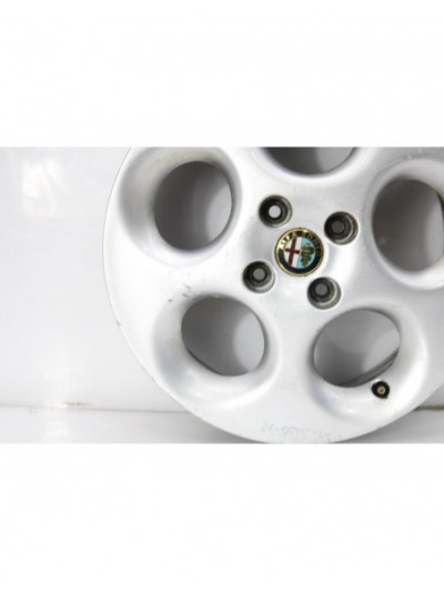 Recambio de llanta para alfa romeo 146 1.9 jtd referencia OEM IAM 14541B821
