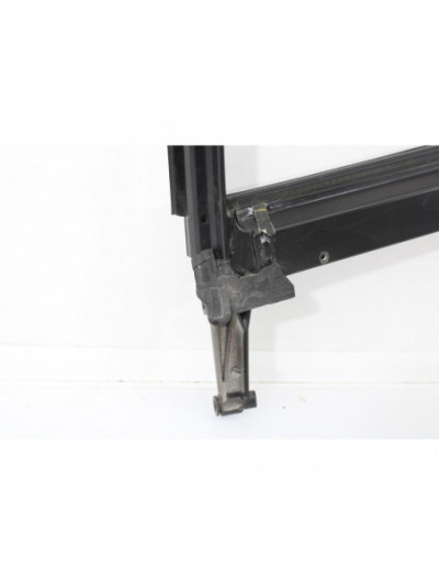Recambio de guia de ventanilla para audi a3 (8p) 1.6 tdi ambiente referencia OEM IAM 8P4839630TRAS.DER.