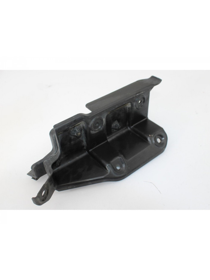 Recambio de soporte derecho paragolpe trasero para audi a6 berlina (4f2) 2.0 tdi referencia OEM IAM 4F5807892